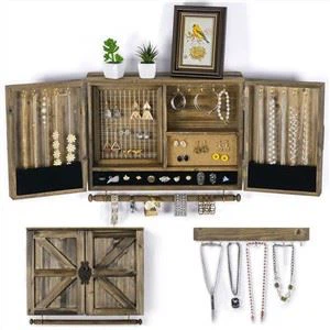 Maalaismainen seinään asennettavat korut Järjestäjä