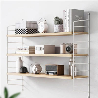 Seinälle ripustettava kirjahylly